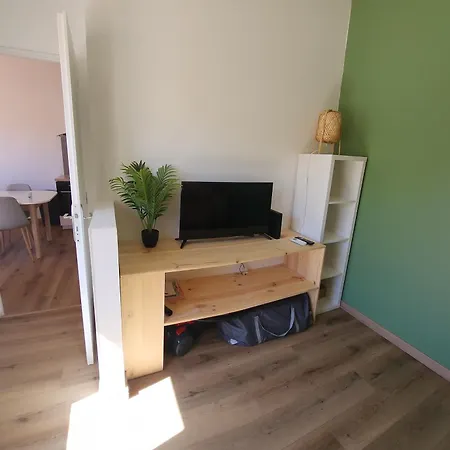 Appartement A 150m De La