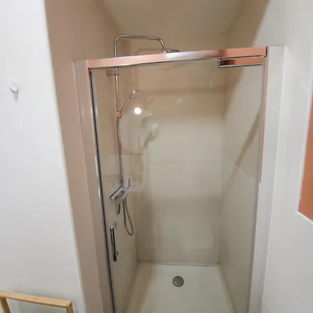 A 150m De La Διαμέρισμα *